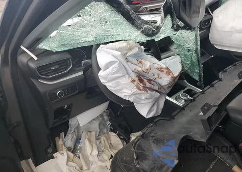 2023 Ford Explorer Xlt from USA, damaged, VIN 1FMSK8DH3PGB89385